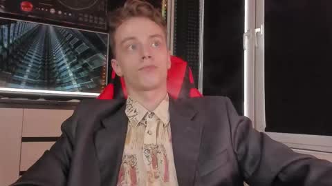 Enker online show from October 31, 7:34 am