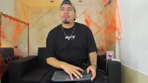 enrique online show from October 22, 1:59 pm