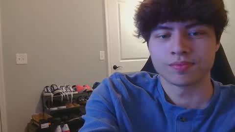 Snapshot of eprahsdahc chatting on December 10, 3:52 am eprahsdahc online show from December 10, 3:52 am