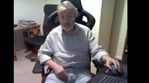 erasmus_d online show from January 30, 5:39 pm