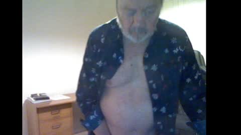 erasmus_d online show from January 13, 6:05 pm