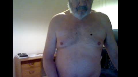 erasmus_d online show from January 16, 6:16 pm