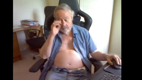 erasmus_d online show from July 22, 5:38 pm