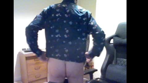 erasmus_d online show from December 15, 6:37 pm