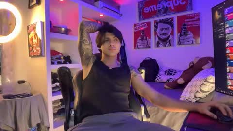 Tht BOSS Eren online show from March 12, 4:09 am