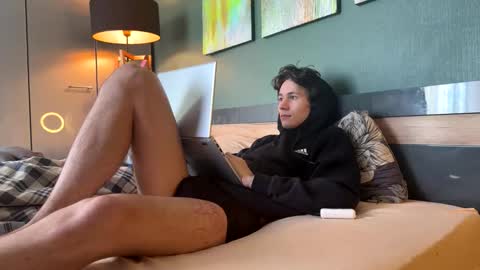 Eric Carrotman online show from September 24, 1:09 pm