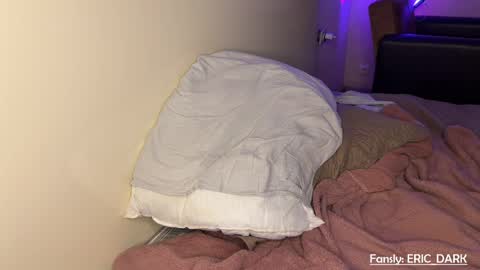 Eric online show from April 10, 8:49 pm