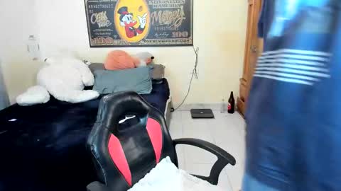 erick_de_rossee online show from June 5, 7:30 pm