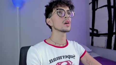   online show from October 30, 1:34 pm