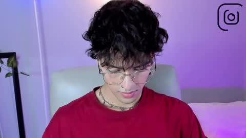   online show from November 12, 8:57 pm