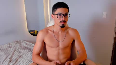 eros_becker_ online show from July 14, 8:18 am