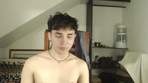 erostargaryen online show from December 2, 5:43 am