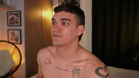 Eros Wild online show from March 19, 12:47 am