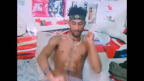 Liam online show from February 22, 6:31 pm