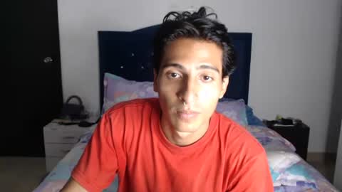 Snapshot of escanor_legendary chatting on January 23, 12:25 am Scanor online show from January 23, 12:25 am