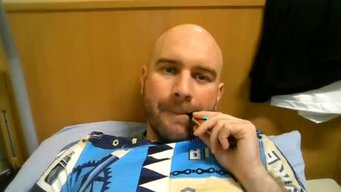 Esenuzet69 online show from March 29, 6:19 pm