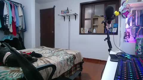 Esteban online show from December 26, 2:55 am