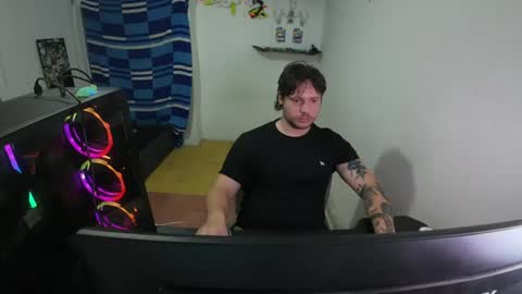 eskol212 online show from July 18, 1:01 am