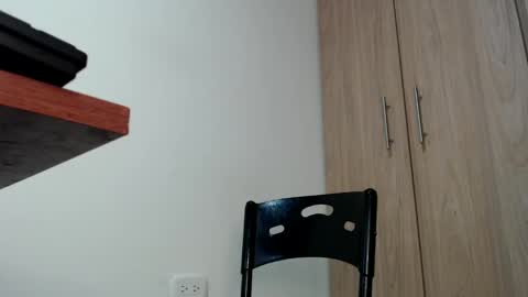 Esteban Fernandez online show from February 9, 7:19 pm