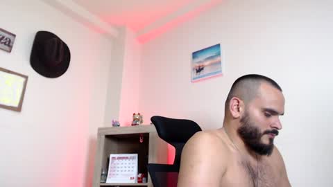Esteban Fernandez online show from June 25, 3:42 am