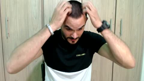 Esteban Fernandez online show from February 26, 4:36 am