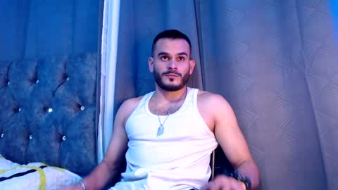 Esteban Fernandez online show from January 27, 1:26 am