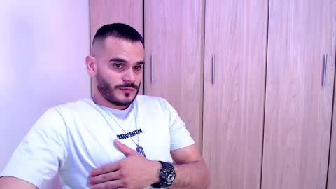 Esteban Fernandez online show from January 30, 2:04 pm