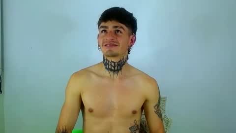 Esteban independent model online show from March 7, 12:48 am