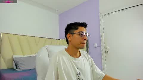 ethan12_ online show from July 7, 3:17 am