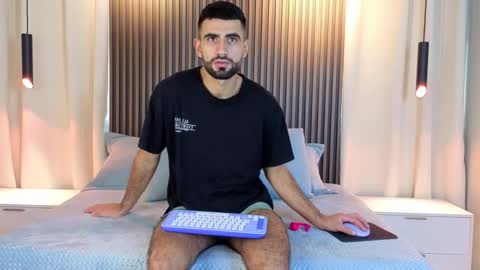 Ethan online show from February 2, 6:49 pm