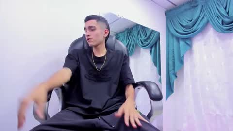 Ethan online show from January 10, 8:37 pm