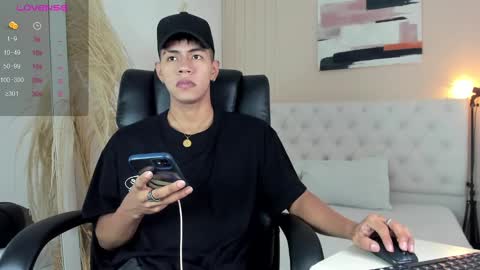 ethan online show from January 3, 1:03 pm