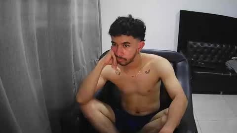 ethan_col online show from September 16, 7:14 pm