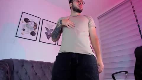 ethan_greacee online show from February 20, 12:07 pm