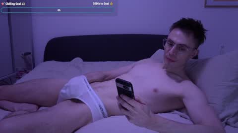 Ethan online show from April 2, 11:23 pm