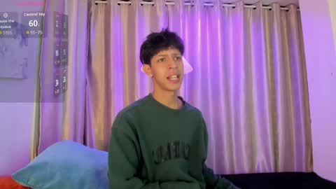 Ethan online show from April 16, 11:32 am