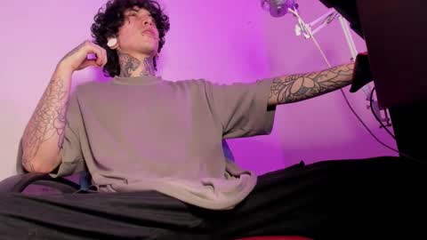 Ethan sykes online show from November 11, 4:39 am