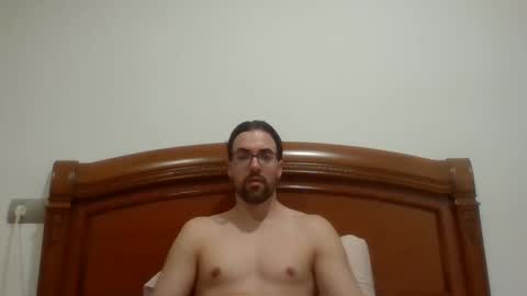 ethaneusk online show from March 8, 2:21 am