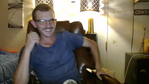 ethansteelexxx2 online show from July 28, 4:31 am