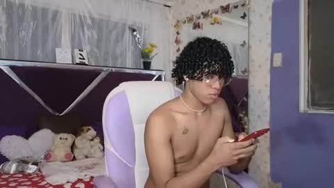 Etthanhaw online show from January 12, 9:40 pm