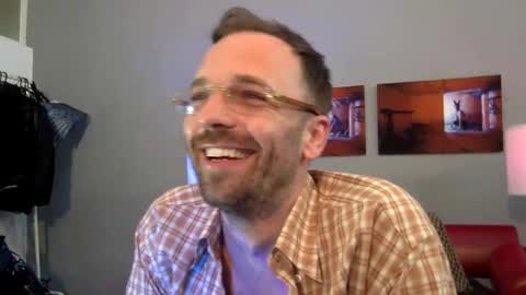 euginehot online show from March 4, 4:41 pm