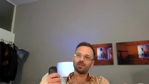 euginehot online show from March 4, 6:15 am