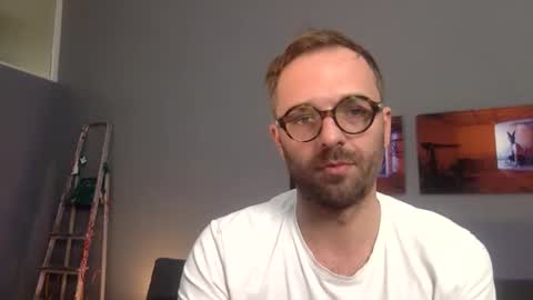 euginehot online show from December 15, 12:13 pm