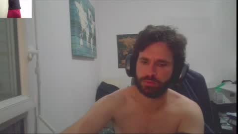 eunile online show from July 31, 11:47 pm