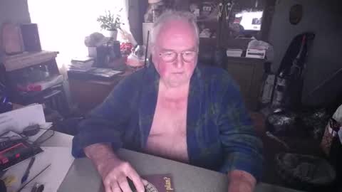 EXCEOS online show from January 24, 4:39 pm