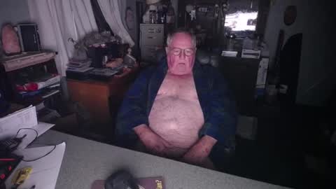 EXCEOS online show from December 21, 2:58 pm