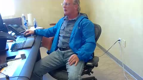 exhibitman69_ldb online show from December 2, 5:38 pm