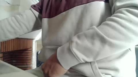 Gio online show from May 15, 4:59 pm