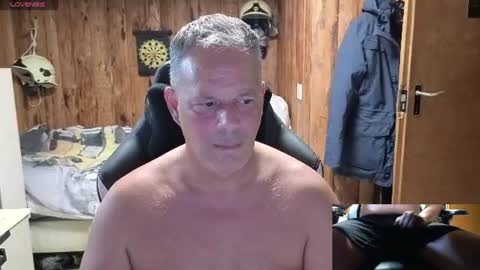 exibe1219 online show from July 11, 2:19 pm