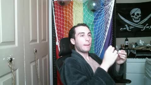 Ezra Naamah online show from April 1, 7:33 pm